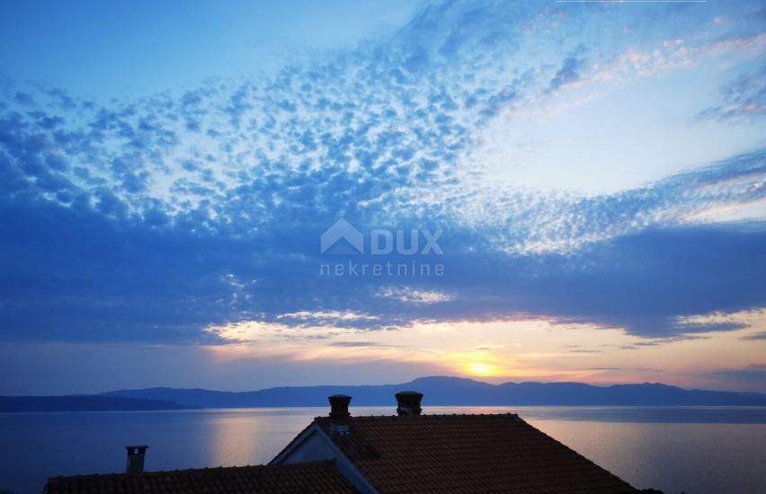 OTOK KRK, NJIVICE - 3-sobni apartma s pogledom na morje