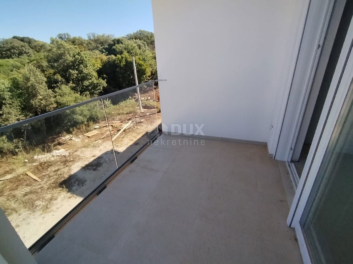 ISTRA, PULA - Penthouse v novogradnji na odlični lokaciji