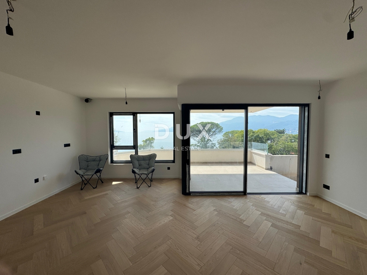 COSTABELLA, BIVIO, KANTRIDA- ekskluzivni penthouse 129,54m2, 100m od morja, čudovit razgled - APARTMA 4