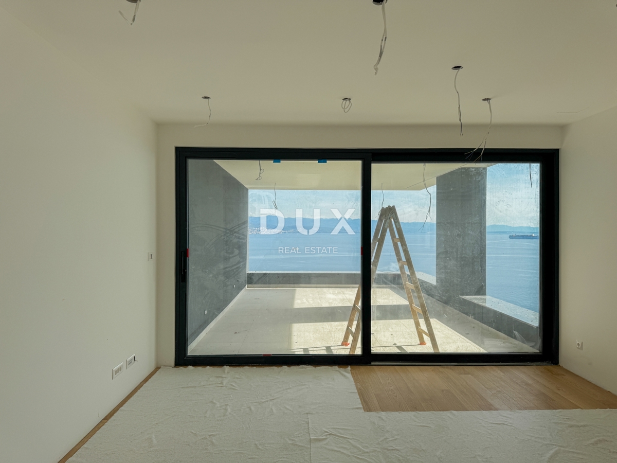 OPATIJA, CENTER - ekskluzivno stanovanje na prestižni lokaciji nad centrom Opatije, z garažo in panoramskim pogledom na morje