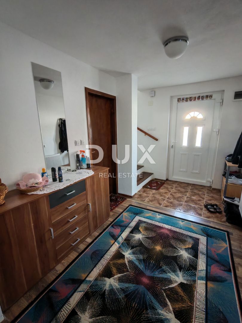 Hiša Zemunik Donji, 260m2