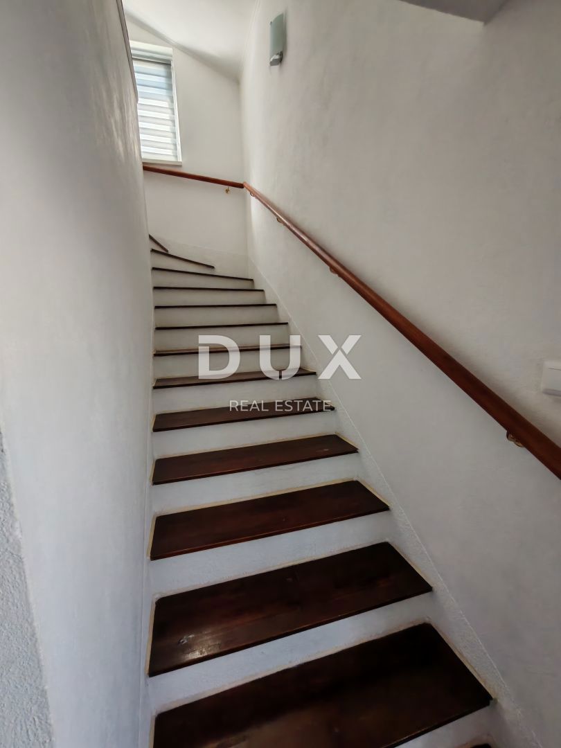 Hiša Zemunik Donji, 260m2