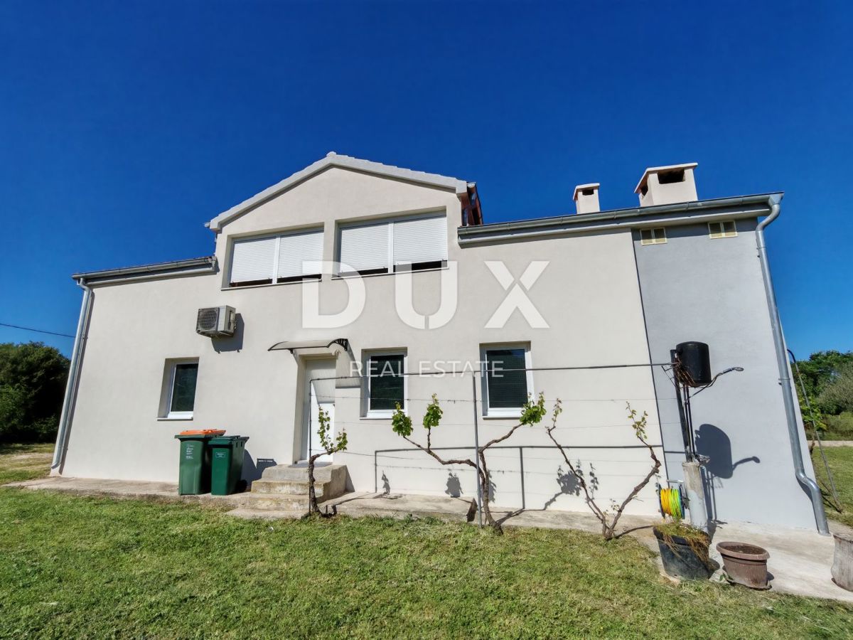 Hiša Zemunik Donji, 260m2