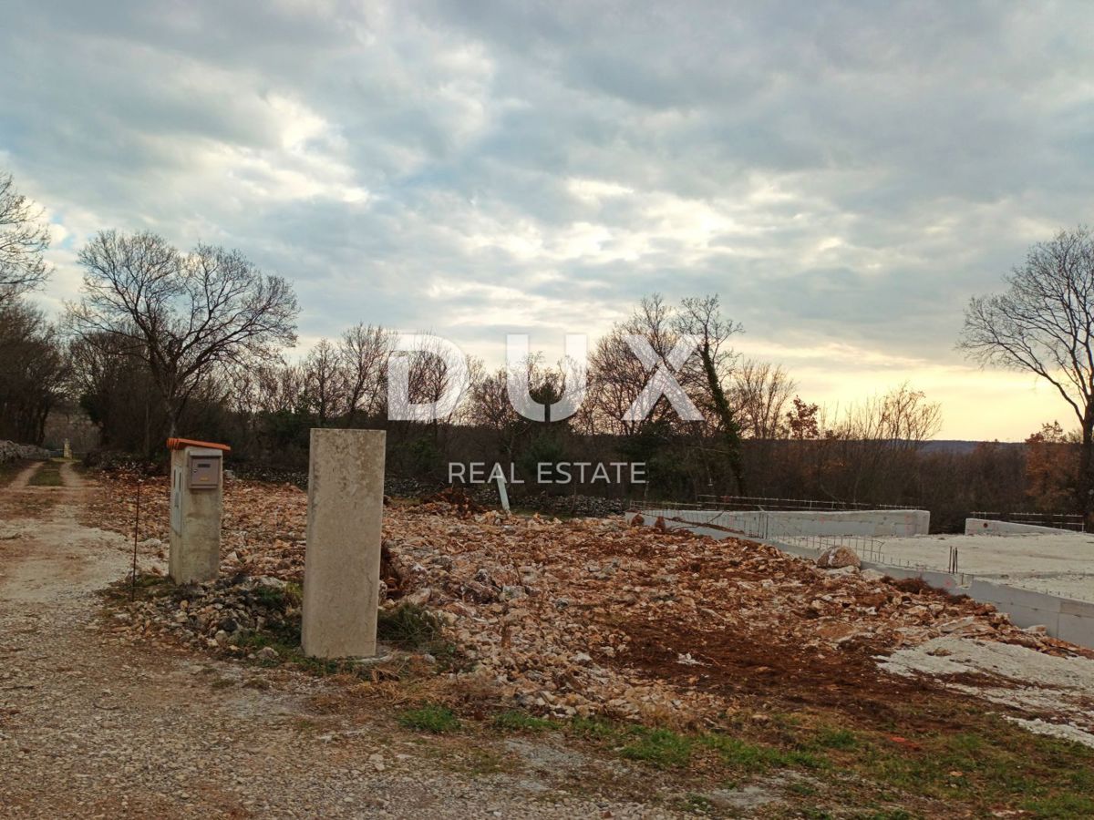 ISTRA, MARČANA - Gradbeno zemljišče z začetkom gradnje