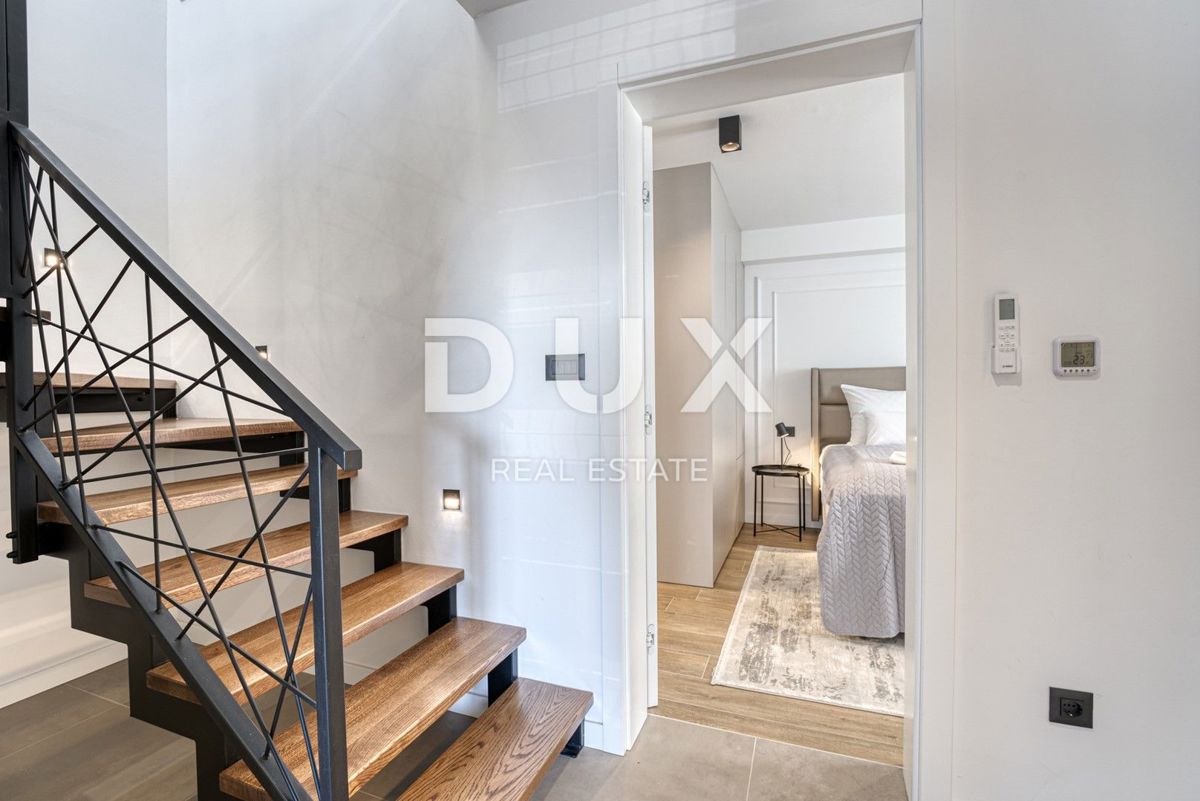 OTOK KRK, MESTO KRK - Dvoetažni apartma z vrtom in bazenom blizu morja