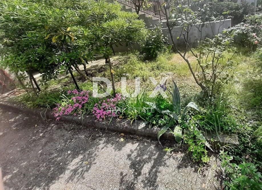 RIJEKA, DONJA VEŽICA - stanovanje 101 m2 + mansarda 58 m2 + vrt na odlični in iskani lokaciji! PRILOŽNOST!