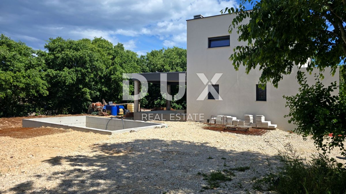 Hiša Labin, 200m2