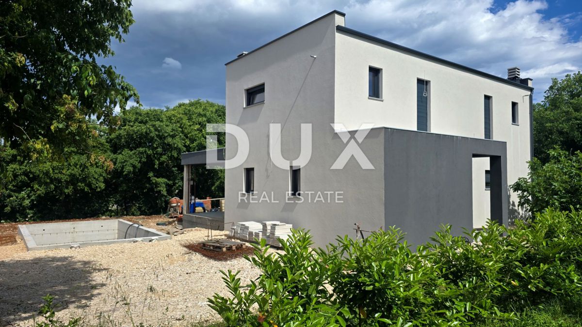 Hiša Labin, 200m2