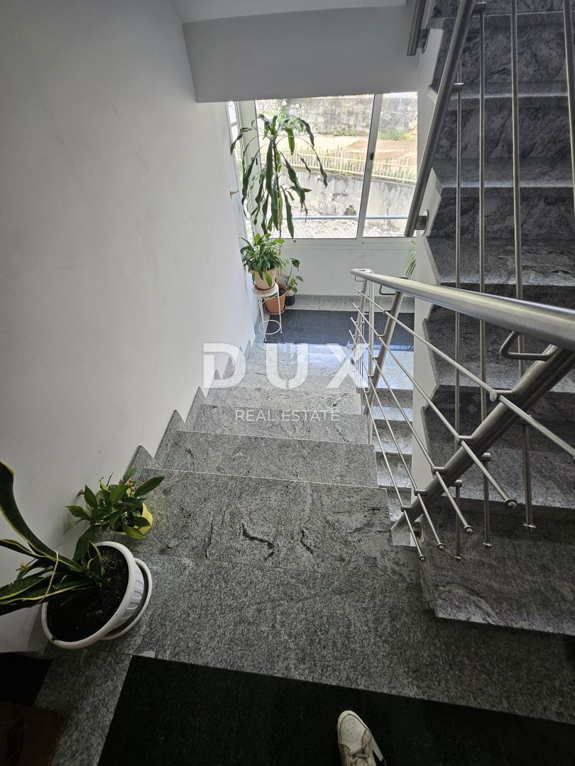 OPATIJA, VOLOSKO, PAVLOVAC - stanovanje 125m2 s panoramskim pogledom na morje 