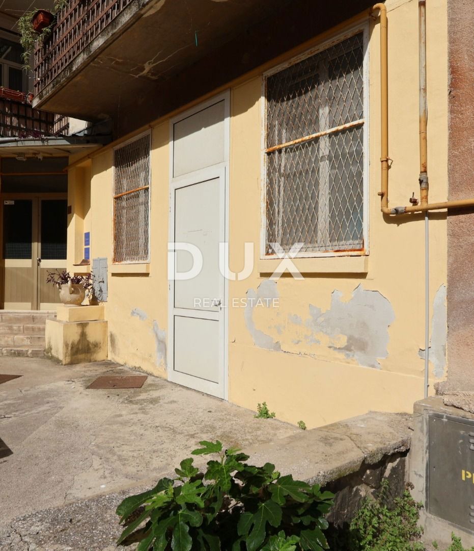 RIJEKA, CENTER - poslovni prostor v središču mesta
