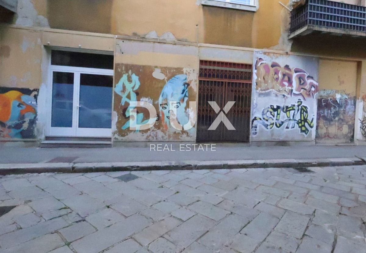 RIJEKA, CENTER - poslovni prostor v središču mesta