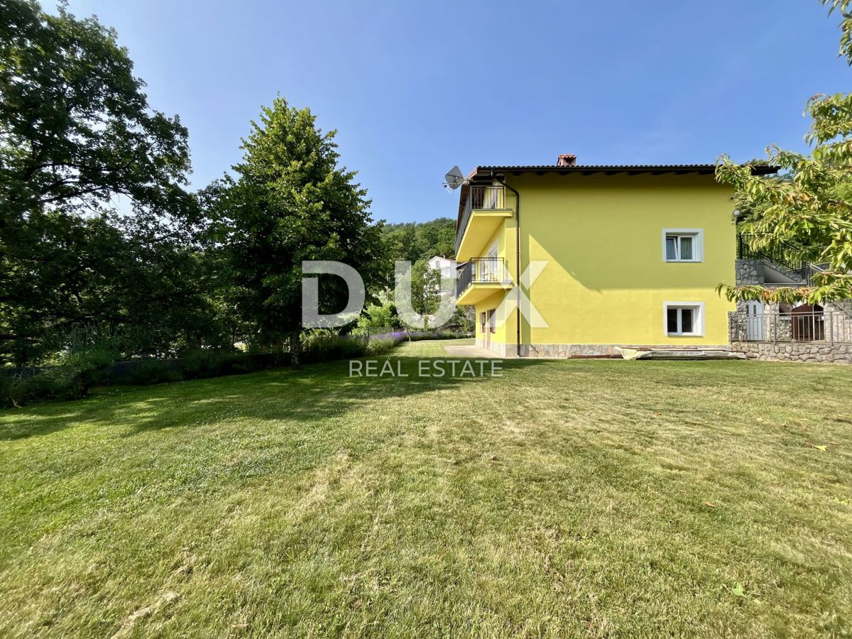 MATULJI, RUKAVAC - Samostojna hiša s čudovitim vrtom in pogledom na morje