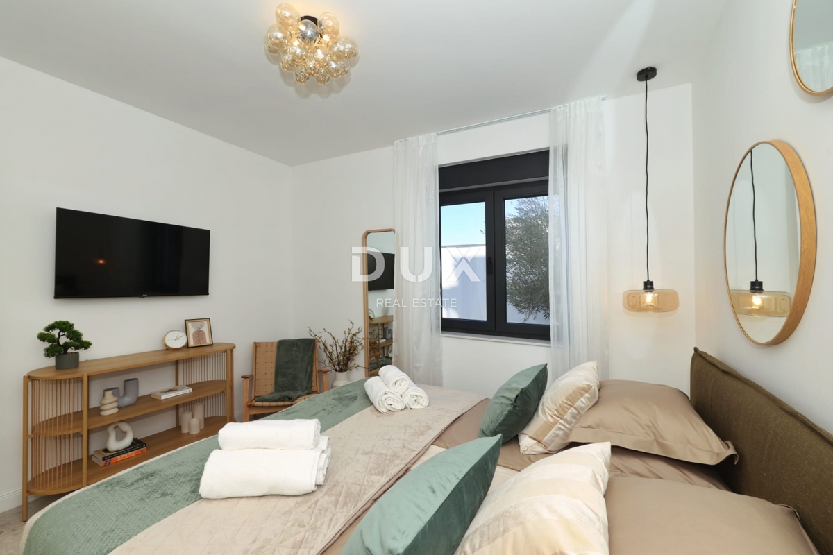 ZADAR, RTINA - opremljeno stanovanje z vrtom v bližini morja