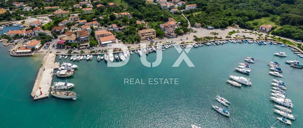 OTOK KRK, KLIMNO - Odlična naložba, gradbeno zemljišče 200 m od morja