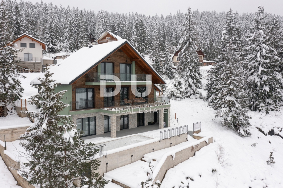 GORSKI KOTAR, RAVNA GORA - Pravljična vila z bazenom, jacuzzijem in savno!
