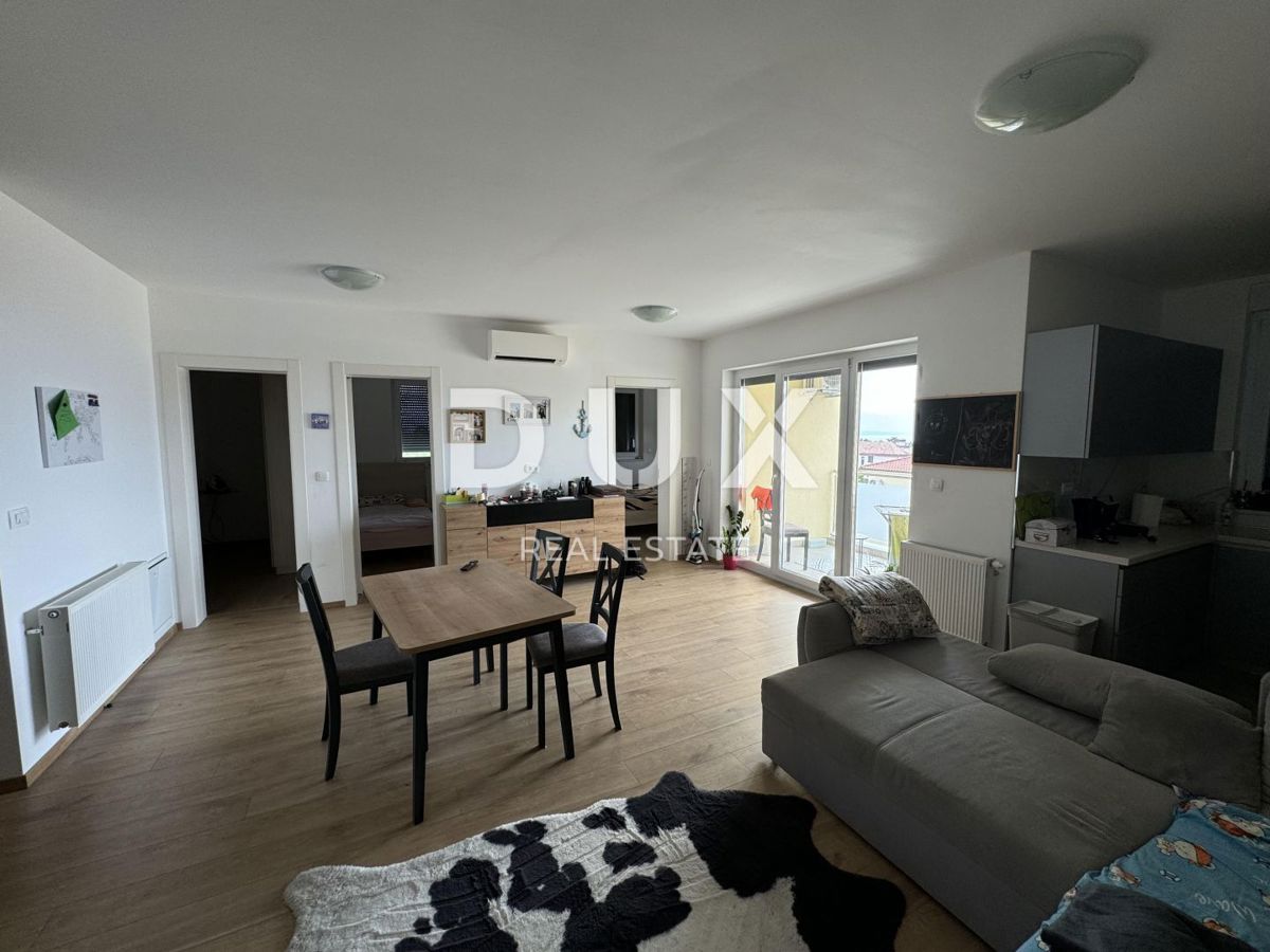 RIJEKA, SRDOČI - 102 m2, 3s + kopalnica, GARAŽA, RAZGLED!