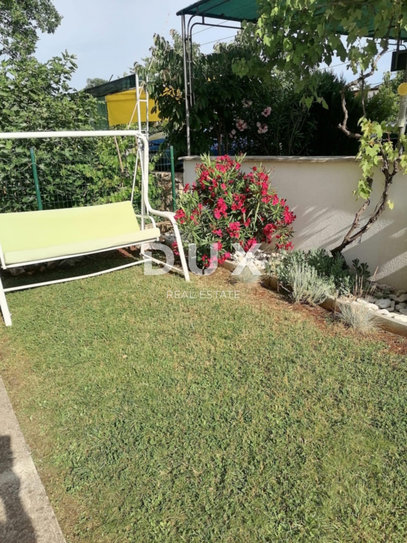 ISTRA, NOVIGRAD - Dva apartmaja v bližini morja