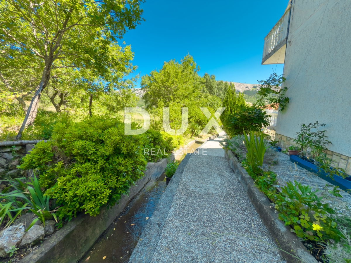 Hiša Batomalj, Baška, 295m2