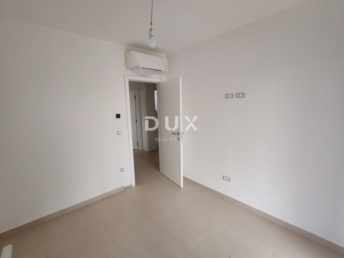 ZADAR, RAŽANAC - Novogradnja! Talno ogrevanje, dvigalo, pogled na morje, shramba...! S1