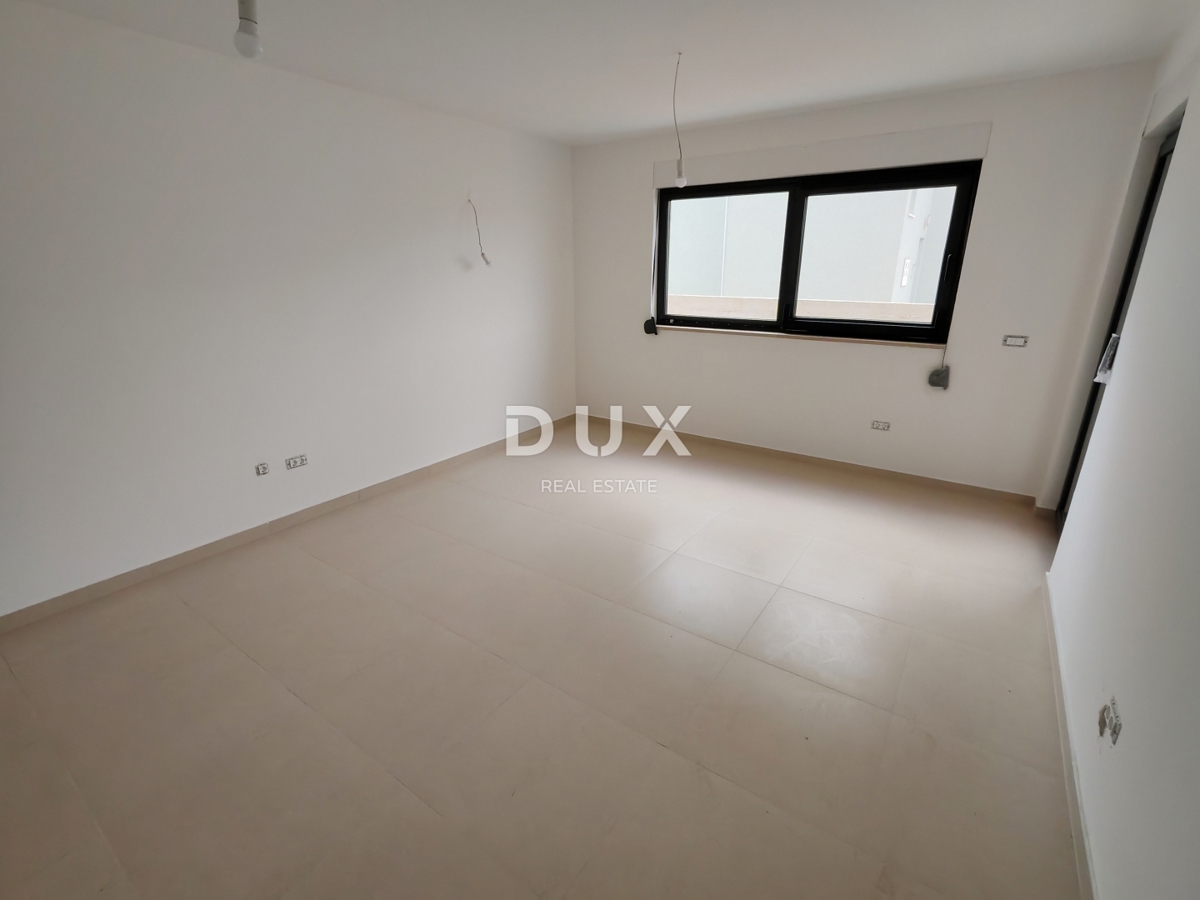 ZADAR, RAŽANAC - Novogradnja! Talno ogrevanje, dvigalo, pogled na morje, shramba...! S1