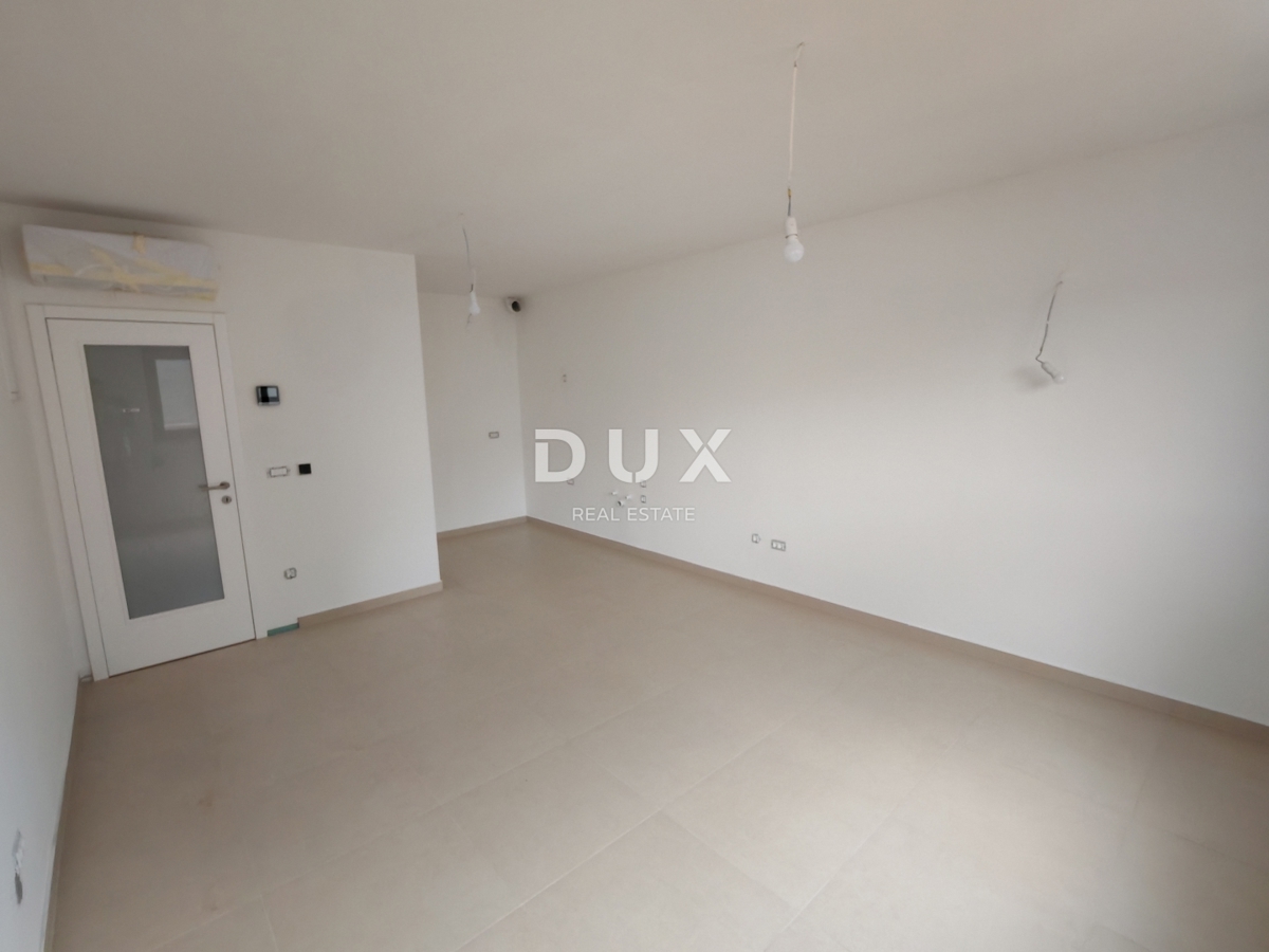 ZADAR, RAŽANAC - Novogradnja! Talno ogrevanje, dvigalo, pogled na morje, shramba...! S1