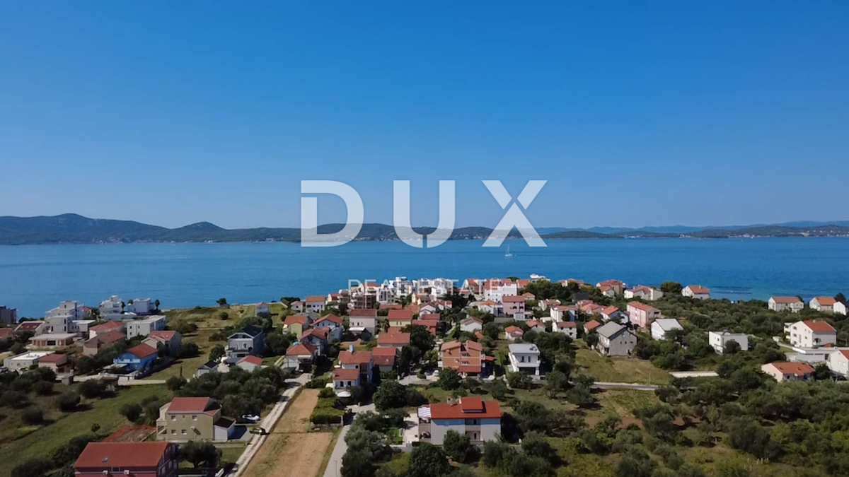 ZADAR, SUKOŠAN - Zazidljivo zemljišče 379m²