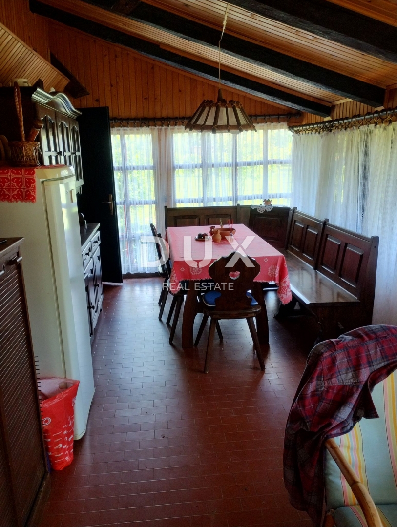 Hiša Lijevo Sredičko, Pisarovina, 1.228m2