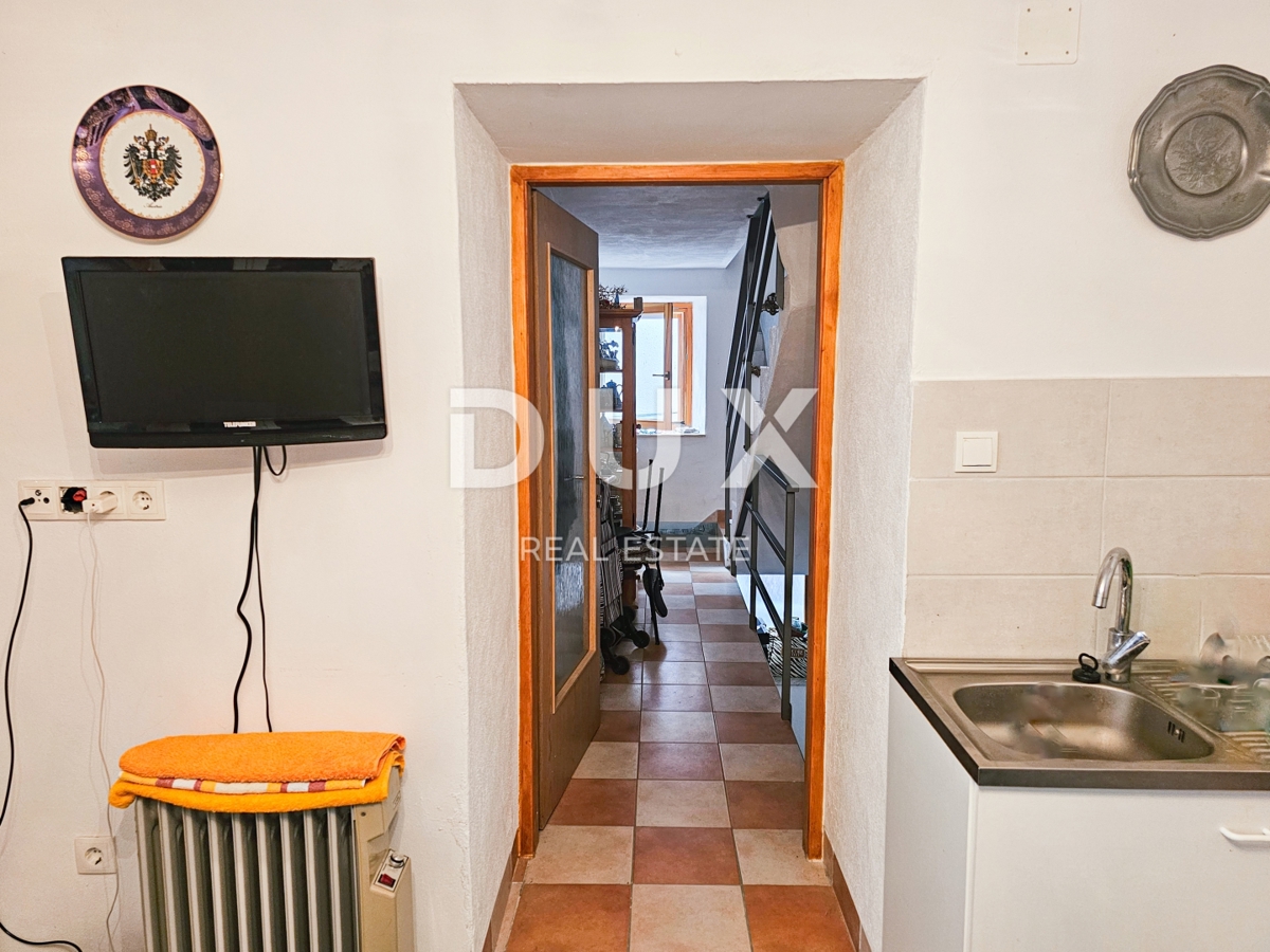 Hiša Vrbnik, 80m2