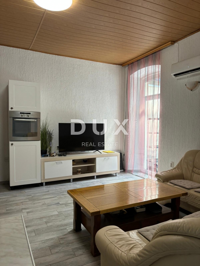 ISTRA, PULA - Dva apartmaja na iskani lokaciji v bližini morja!