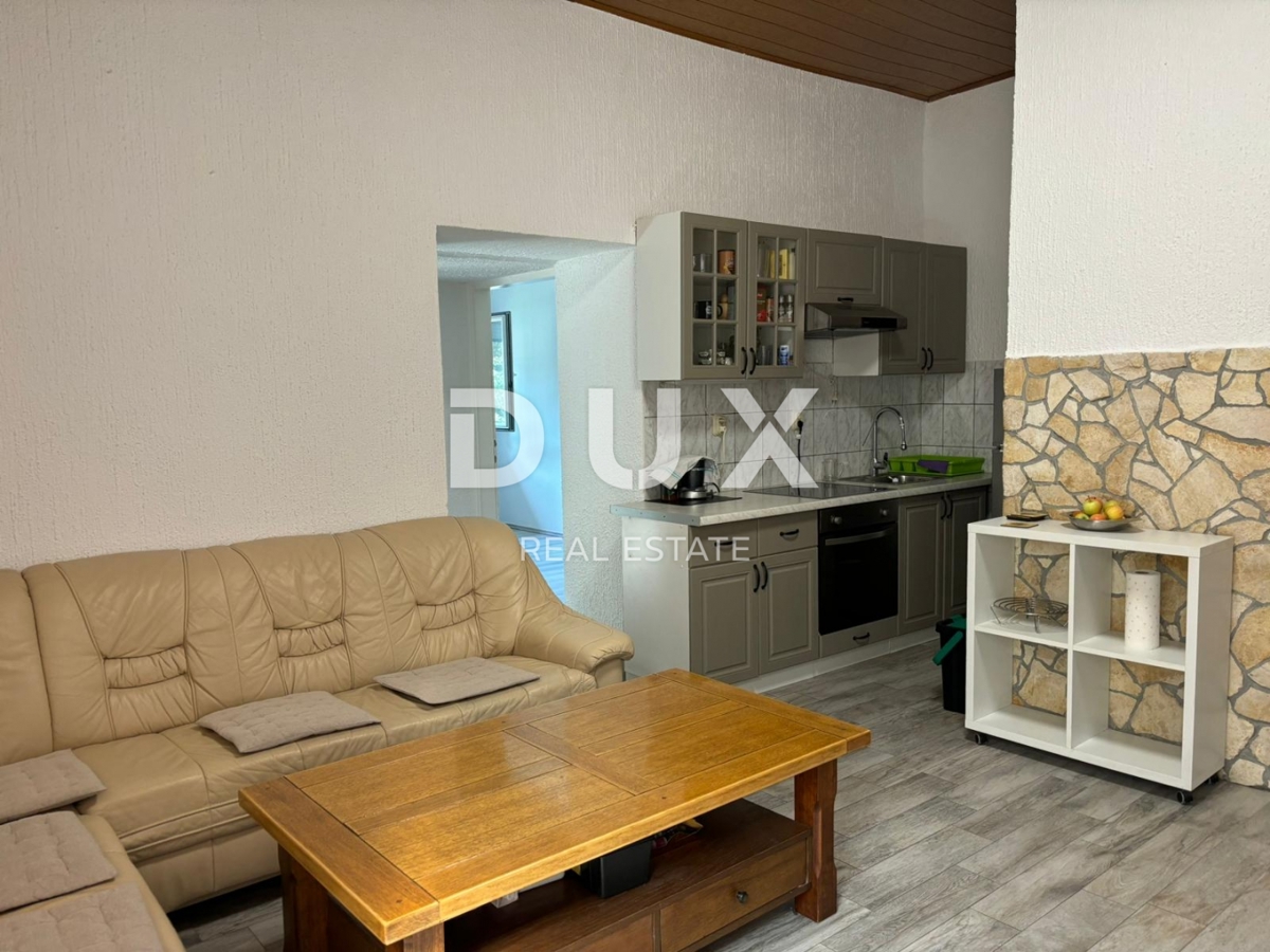 ISTRA, PULA - Dva apartmaja na iskani lokaciji v bližini morja!