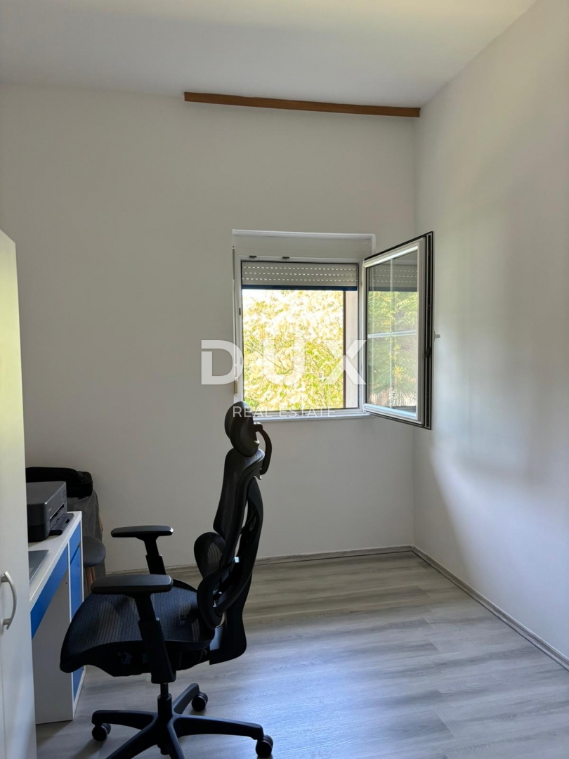 ISTRA, PULA - Dva apartmaja na iskani lokaciji v bližini morja!