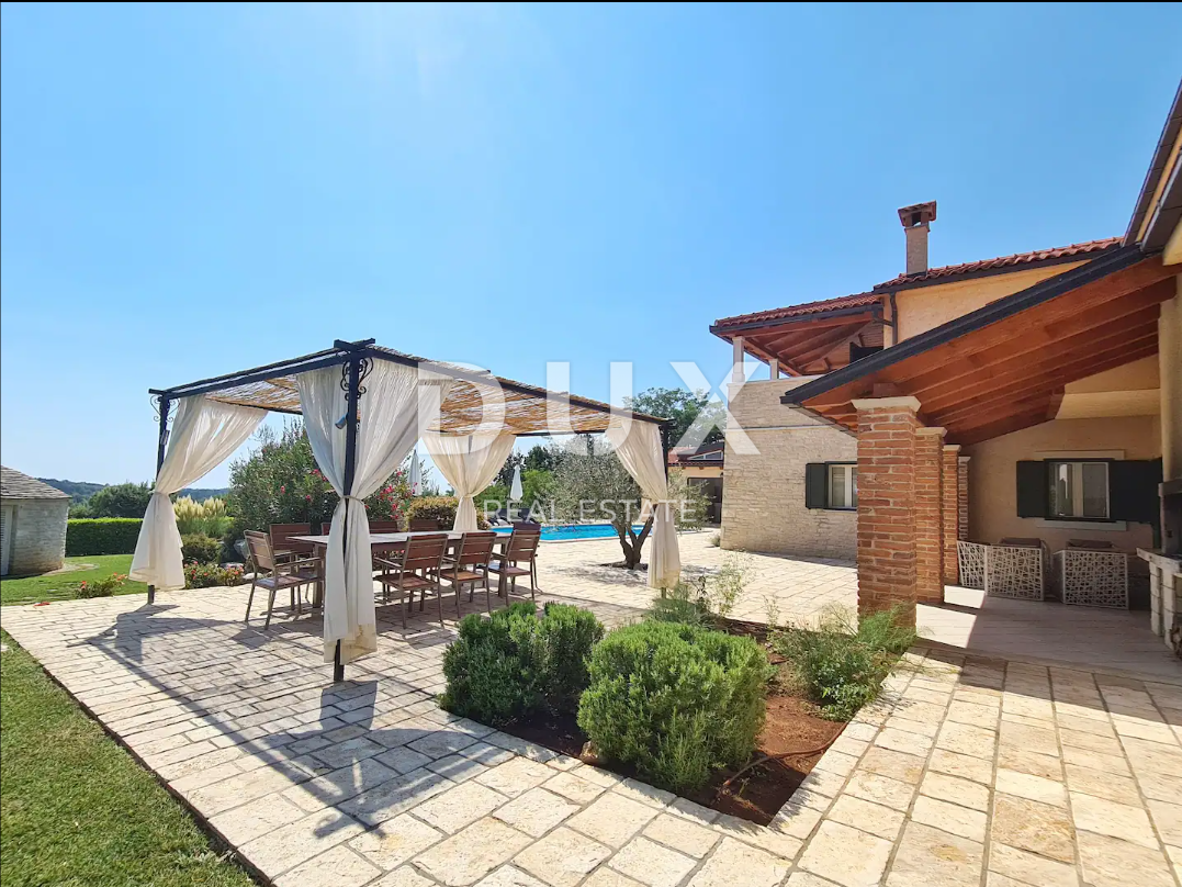ISTRA, VIŠNJAN - Istrska vila obdana z naravo