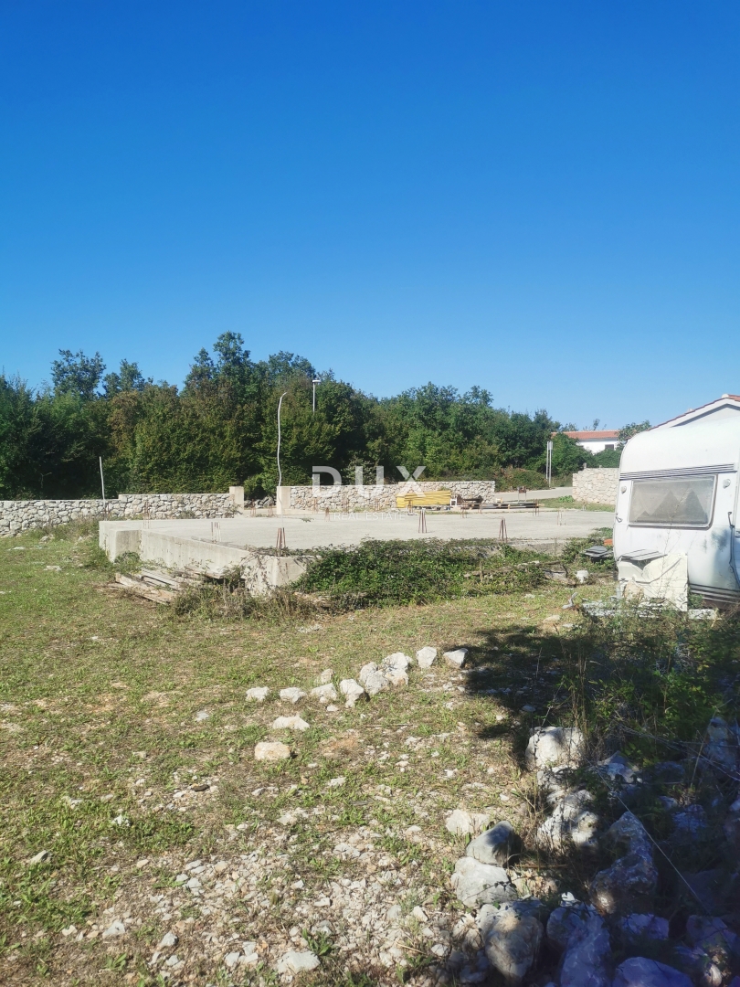 Zemljišče Milohnići, Krk, 800m2