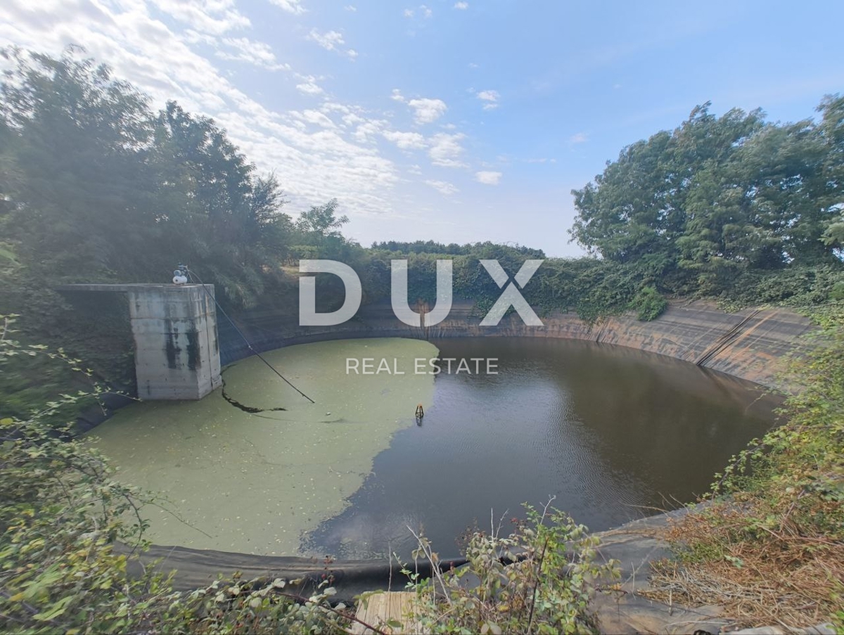 Zemljišče Labinci, Kaštelir-Labinci, 32.150m2