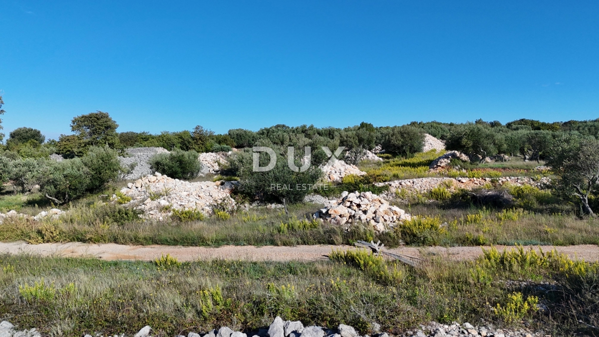 OTOK KRK, MESTO KRK - Investicijska priložnost - Gradbeno zemljišče 650 m2 s pogledom na morje