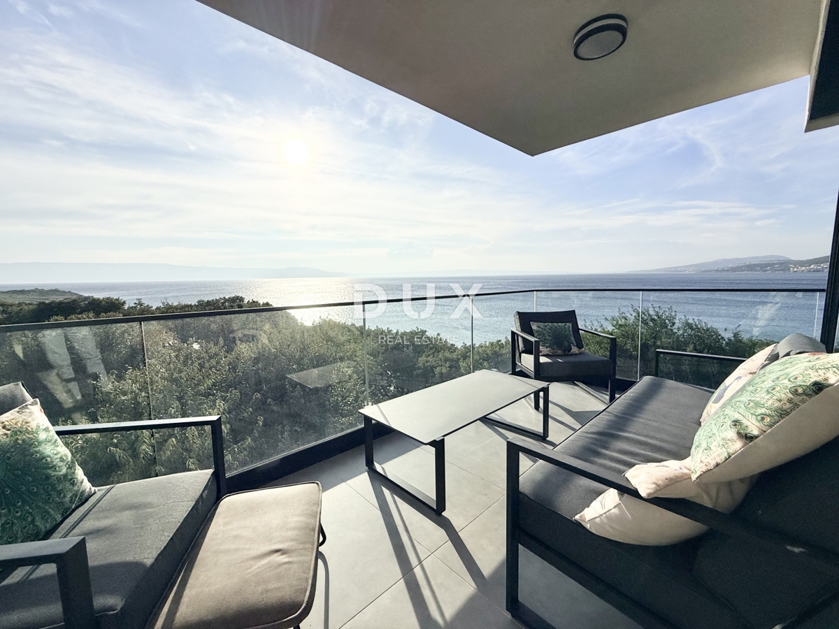 KLENOVICA - luksuzno stanovanje prva vrsta ob morju v novogradnji