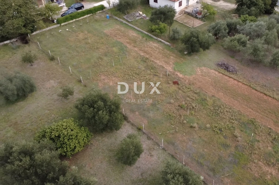 ZADAR, POLIČNIK – Zazidljivo zemljišče 2.166 m², Odlična lokacija