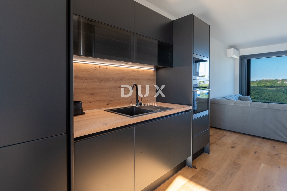 ISTRA, PULA - Luksuzno penthouse stanovanje v novogradnji!