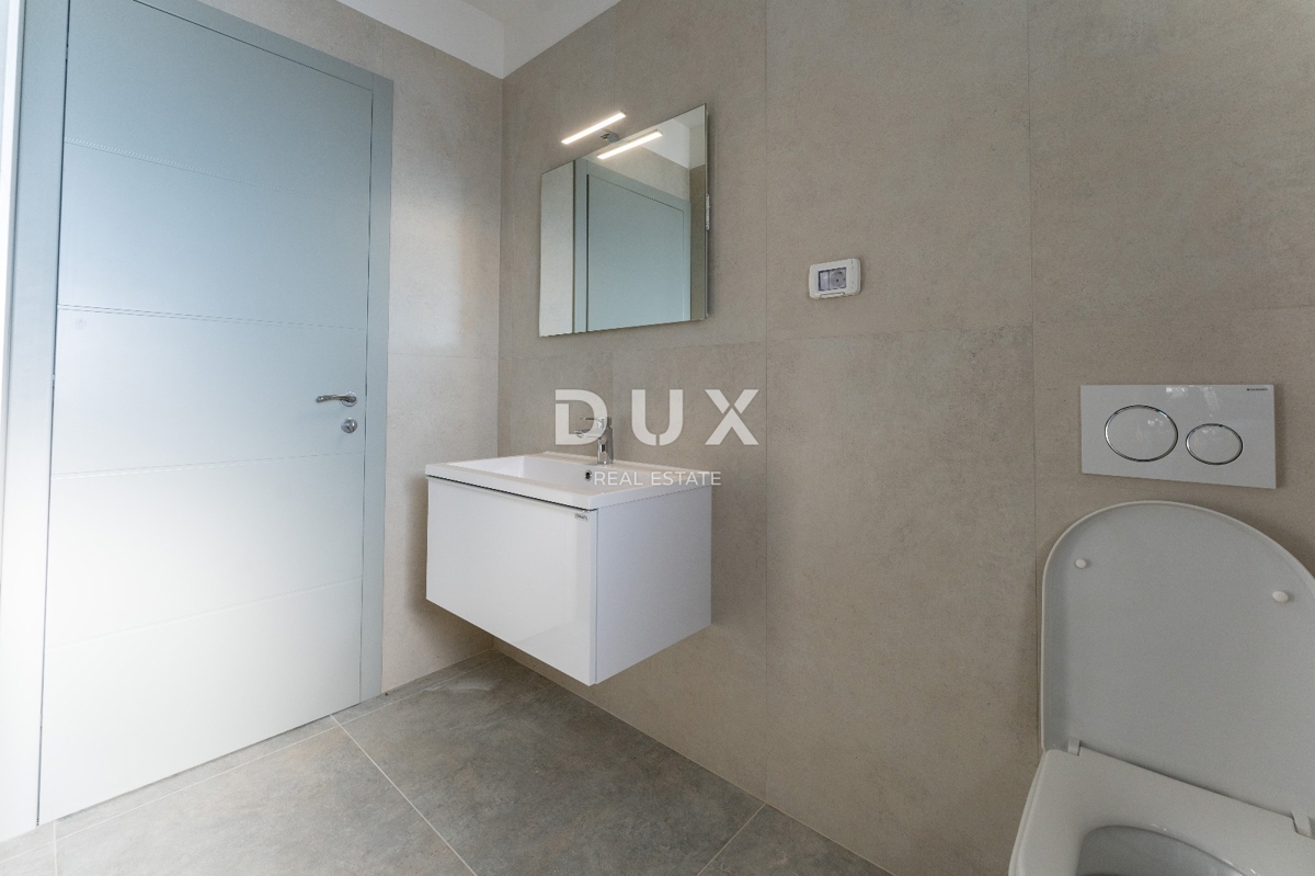 ISTRA, PULA - Luksuzno penthouse stanovanje v novogradnji!