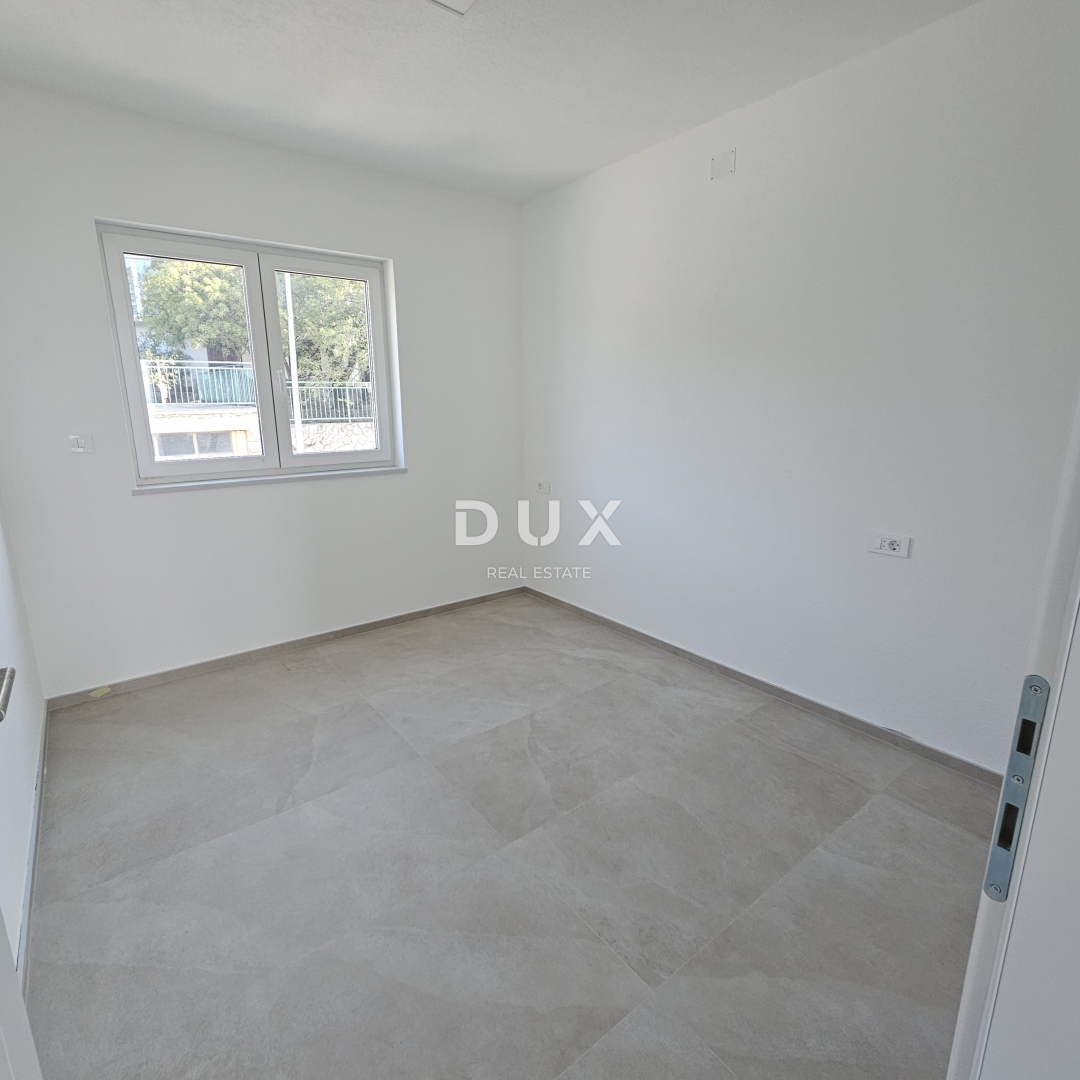 NOVI VINODOLSKI, SMOKVICA - stanovanje v novogradnji, blizu morja