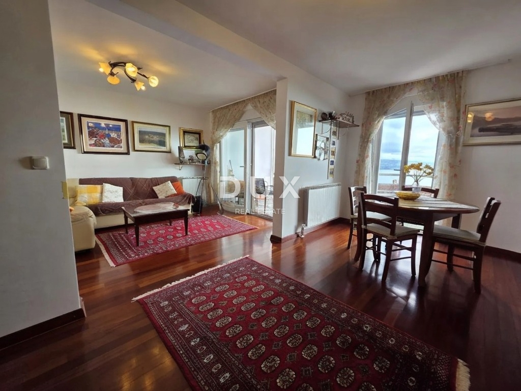 OPATIJA, CENTER - 2 spalnici + dnevna soba, 75m2, kraj, kjer se vsak dan začne s pogledom na morje