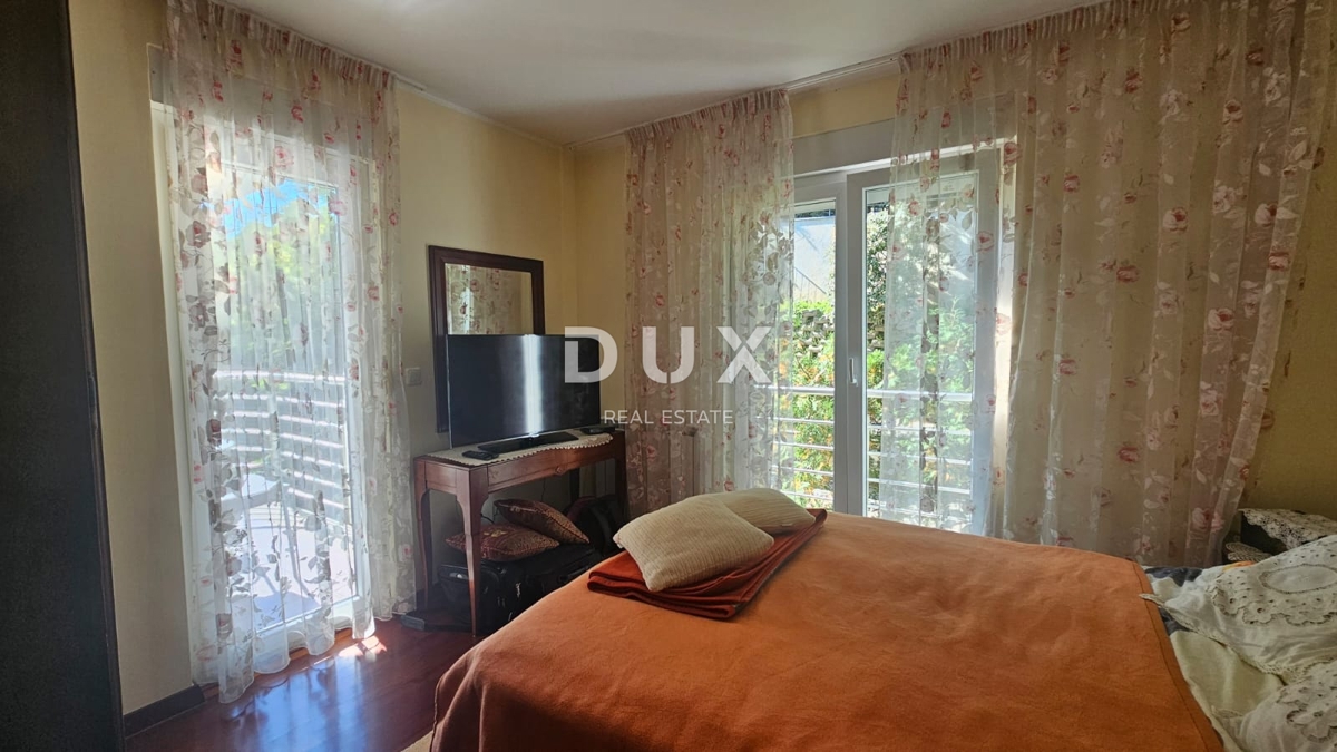 OPATIJA, CENTER - 2 spalnici + dnevna soba, 75m2, kraj, kjer se vsak dan začne s pogledom na morje