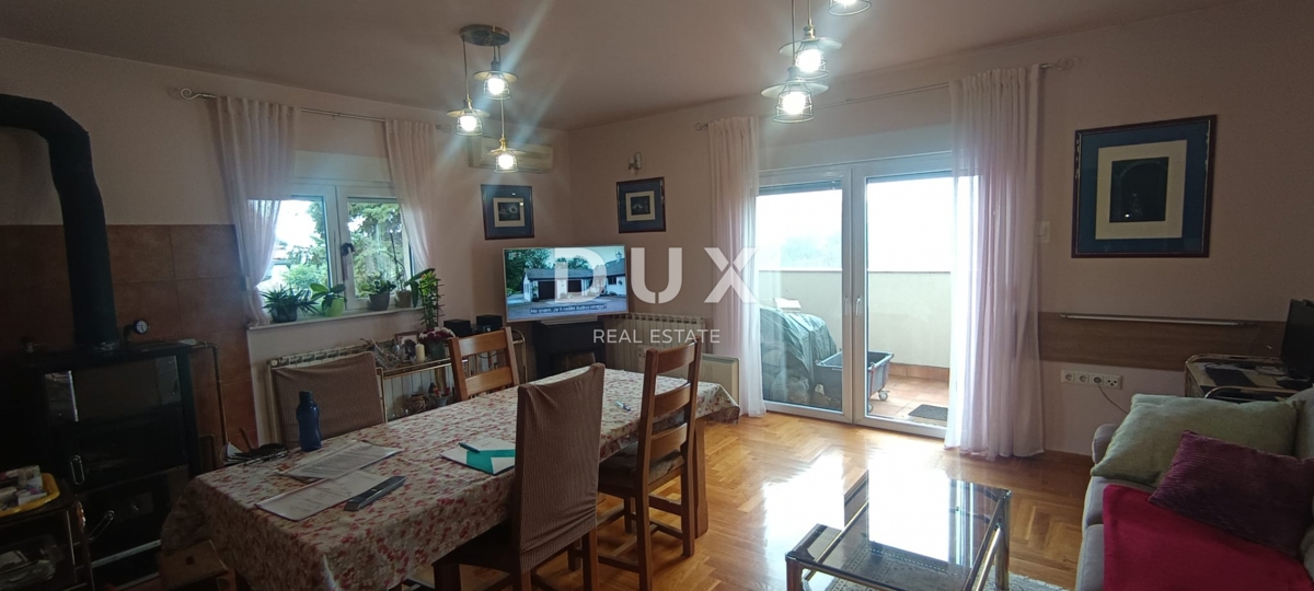 ZAGREB, VRAPČE - Družinska hiša na mirni lokaciji