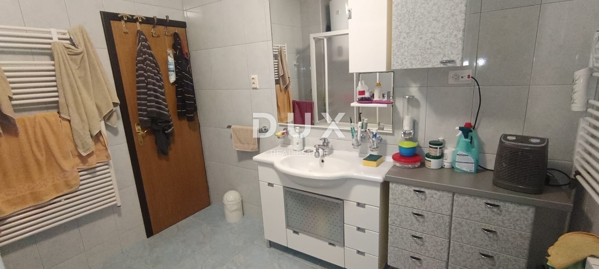 ZAGREB, VRAPČE - Družinska hiša na mirni lokaciji