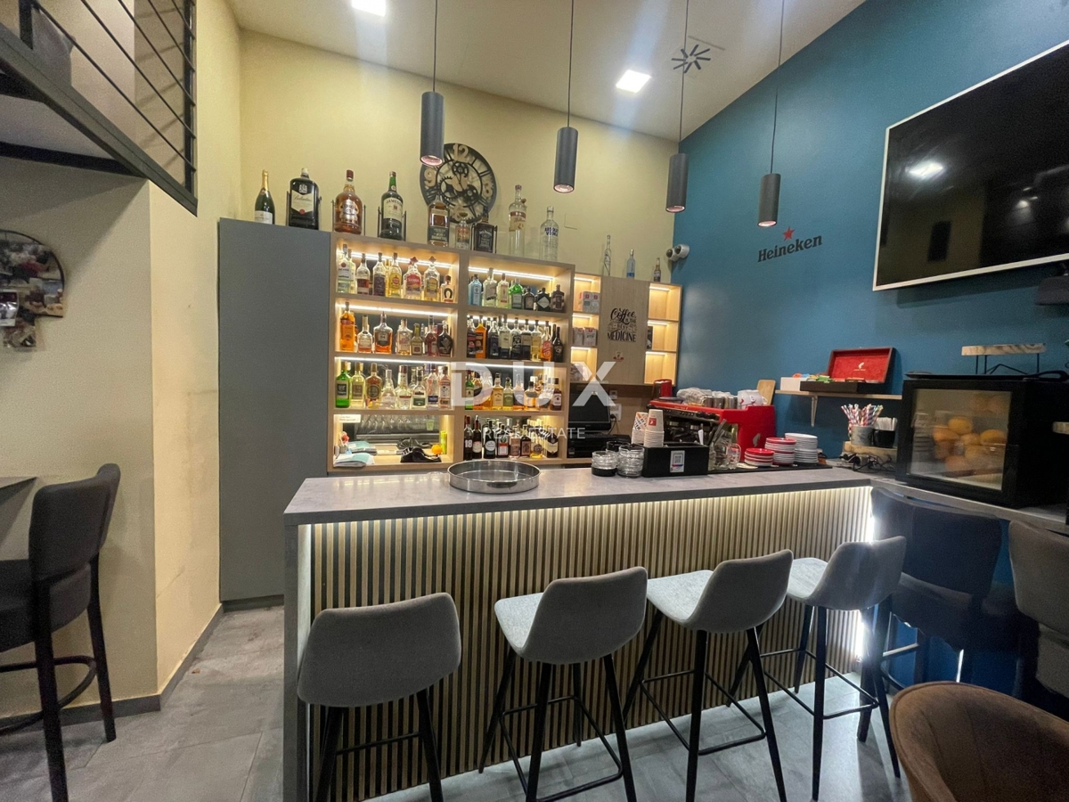 ZAGREB, DUBRAVA - Uveljavljena kavarna z galerijo in teraso - Možnost preureditve