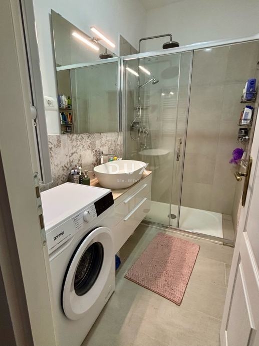 ISTRA, PULA - Popolnoma prenovljeno stanovanje v centru