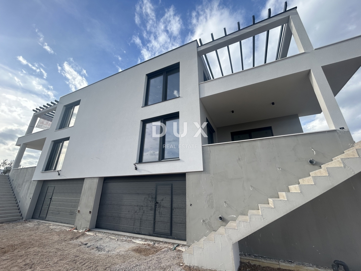 Stanovanje Vodice, 324m2