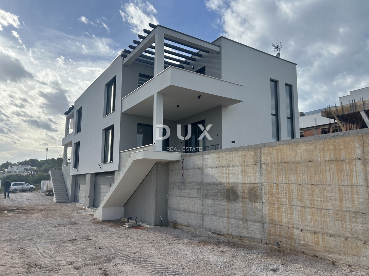 Stanovanje Vodice, 324m2