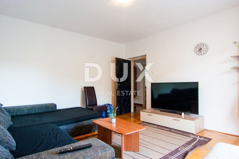 ISTRA, PULA - Prostorno stanovanje na idealni lokaciji z vrtom!