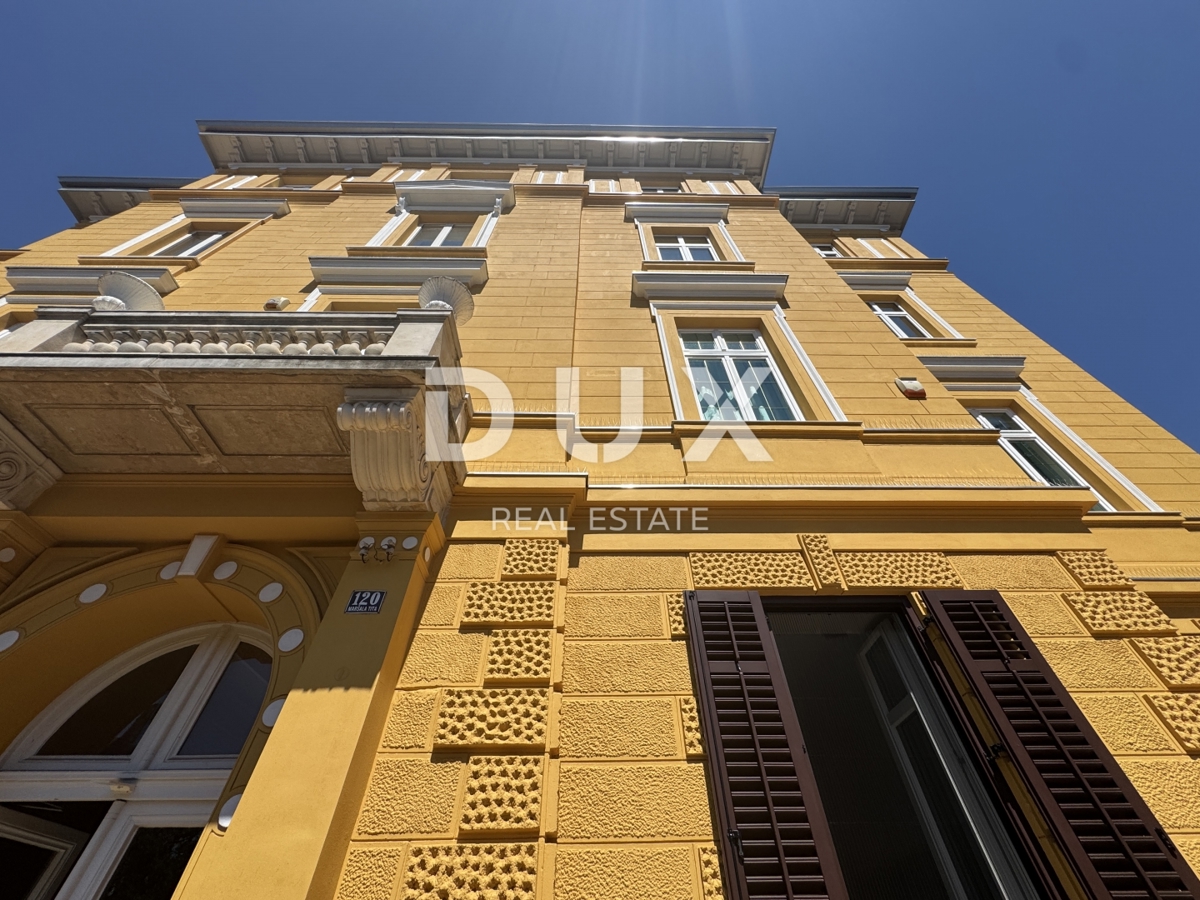 OPATIJA, CENTER - kombinacija luksuza in pristnosti, stanovanje v prenovljeni zgodovinski vili v središču Opatije z razgledom